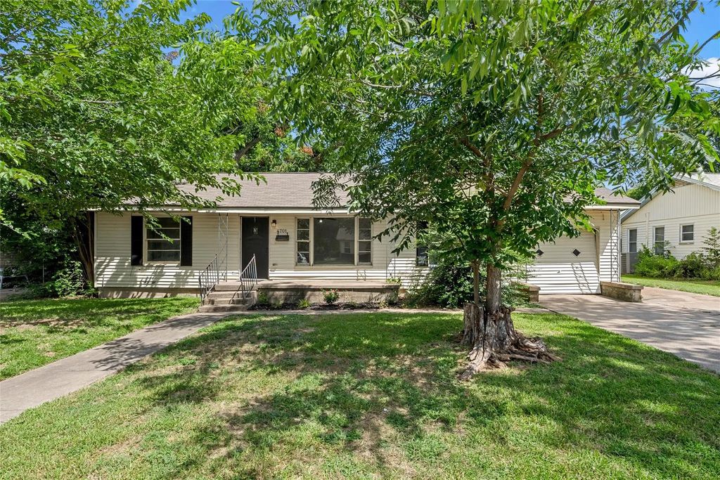 4701 Erath Street, Waco