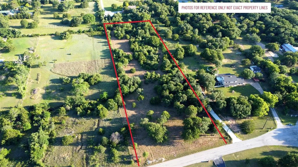 8005 Vista Lago Street, Azle