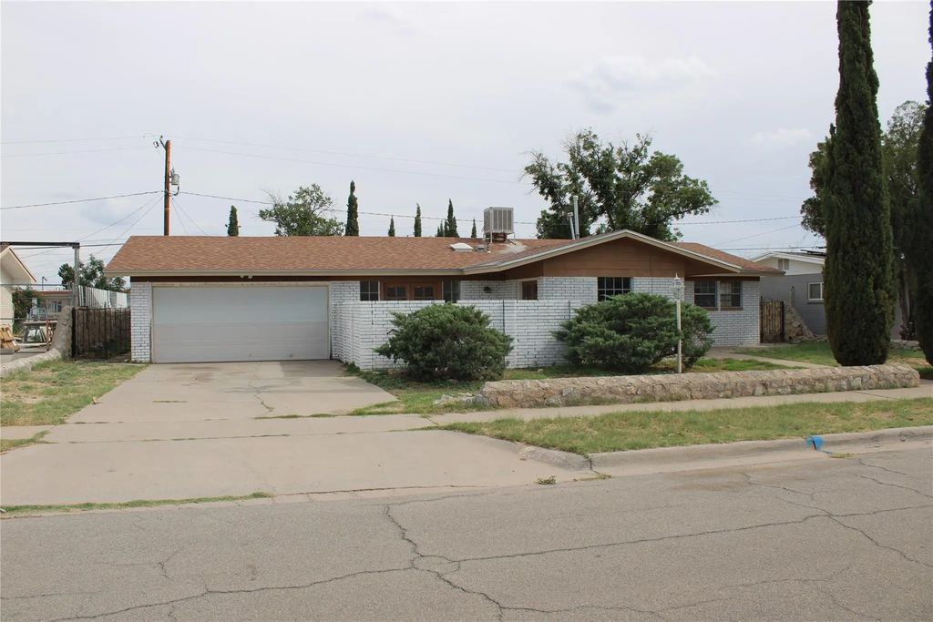 8208 Parkland Drive, El Paso
