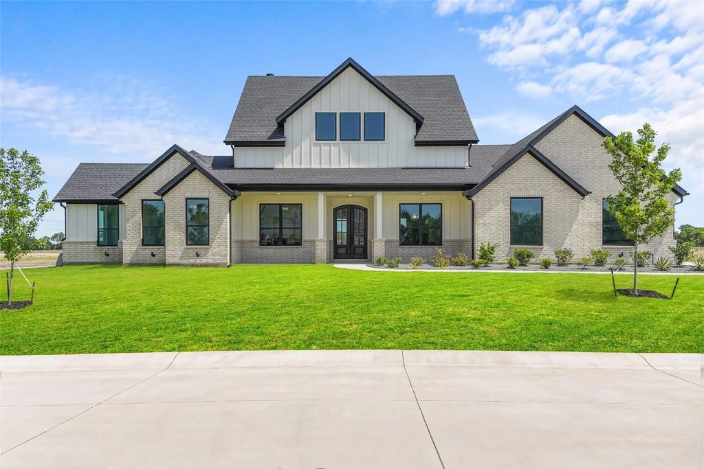 5370 Sunset Road, Caddo Mills
