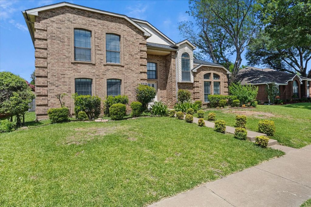 3026 Kingswood Drive, Garland