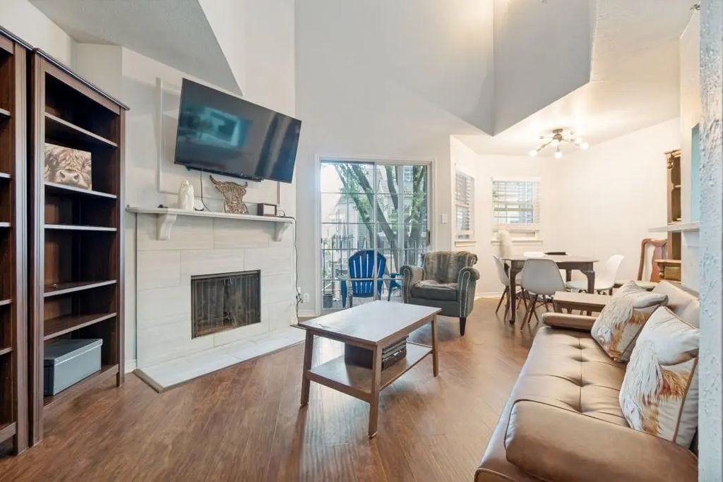 1001 Liberty Street 127, Dallas