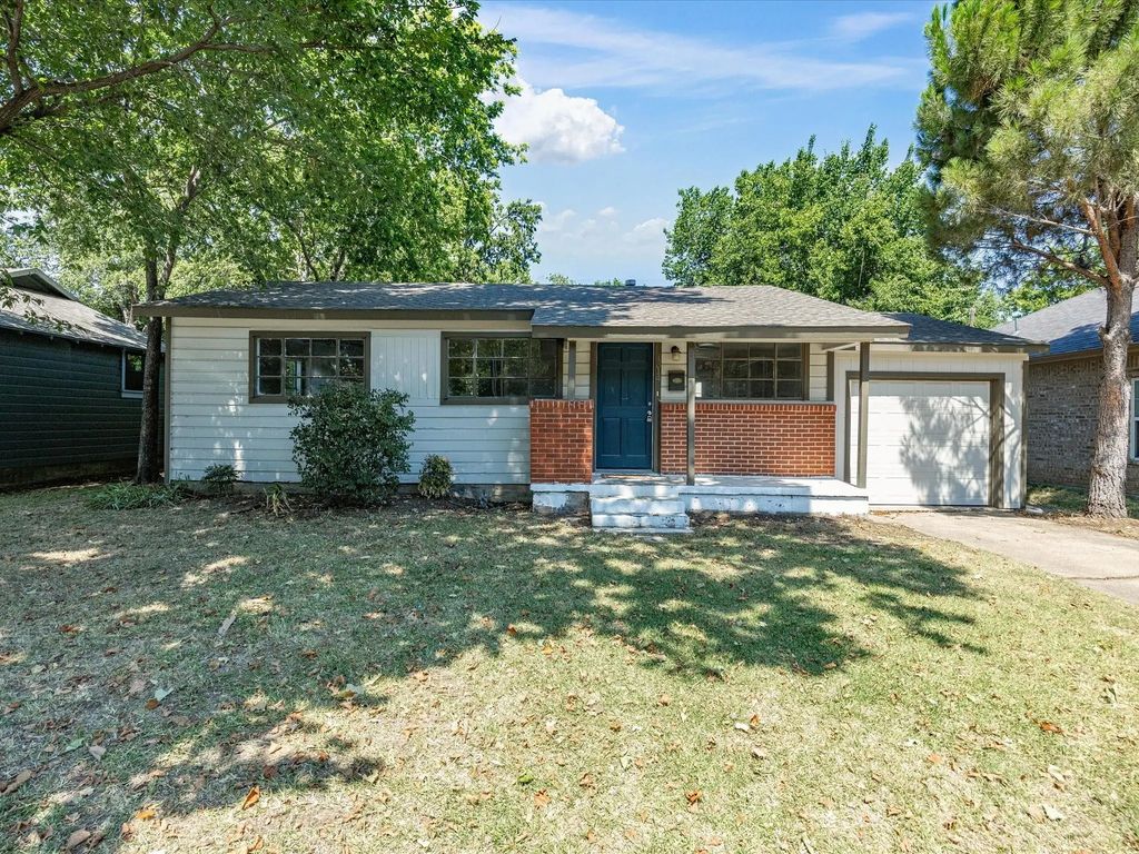 1314 Bennett Drive, Arlington
