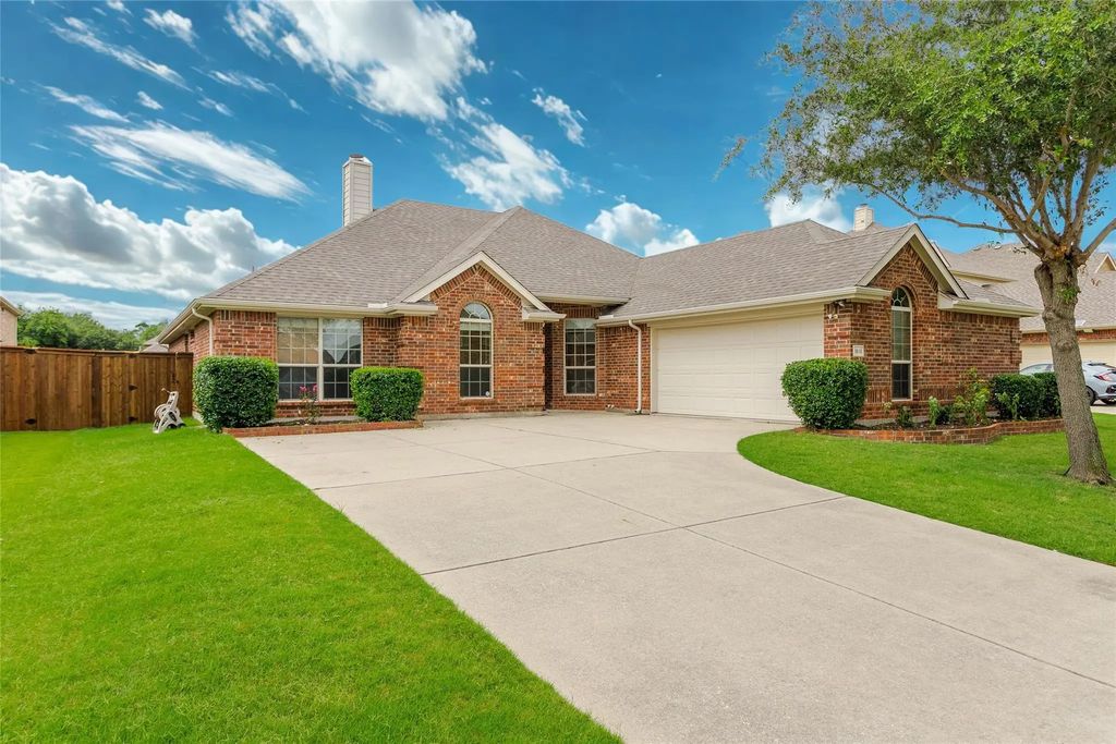 1616 Nestledown Drive, Allen
