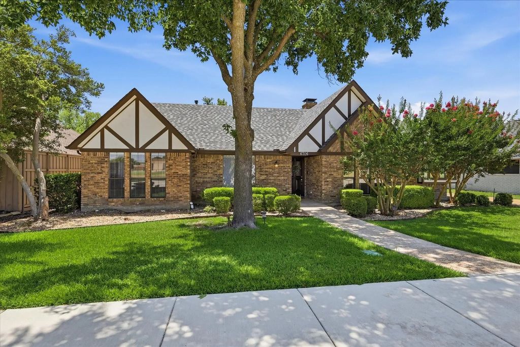 6706 La Manga Drive, Dallas