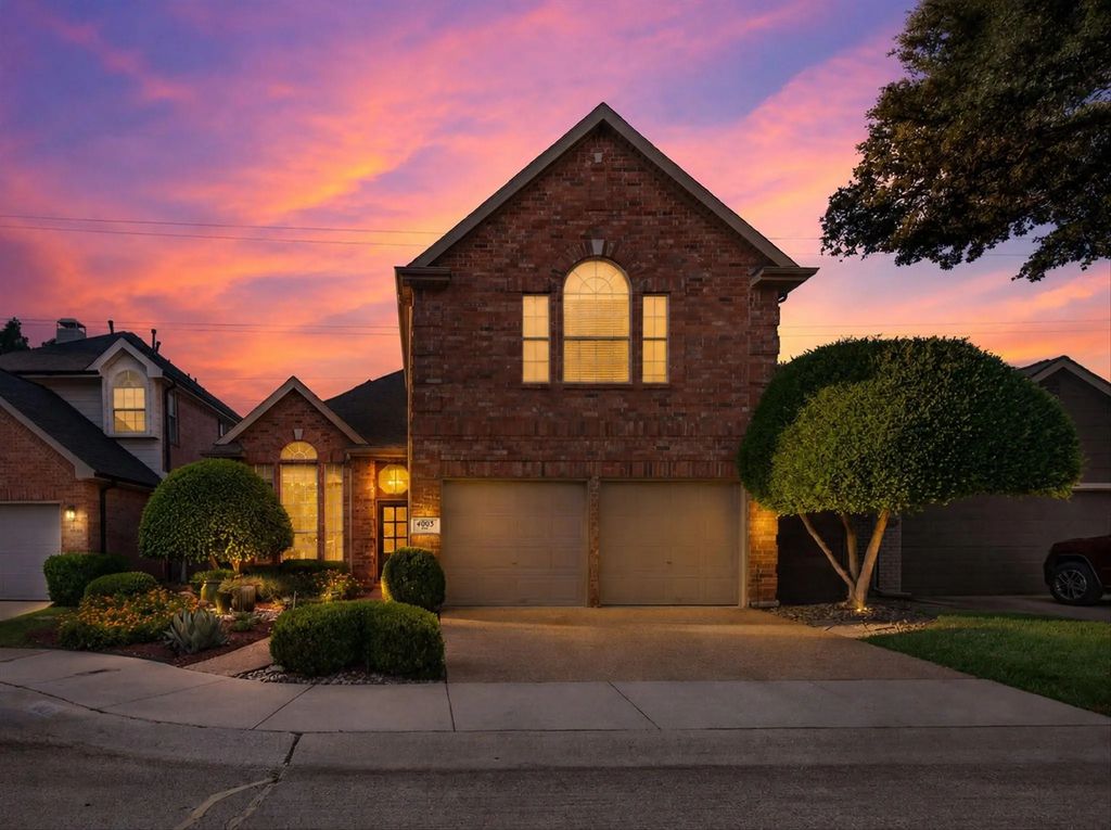 4003 Rive Lane, Addison