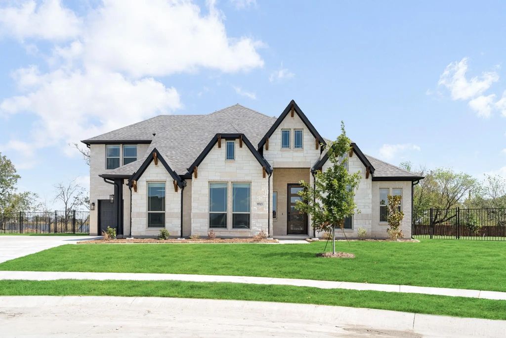 9513 Dove Chase Road, New Fairview