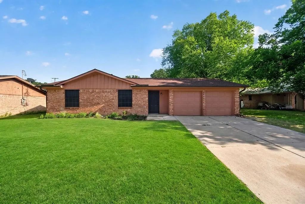 3856 Brambleton Place, Forest Hill
