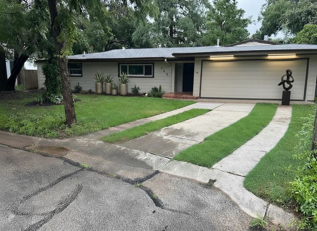 149 Parkwood Avenue, Arlington