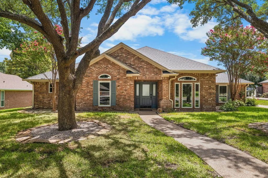 1104 Western Ridge Drive, Waco