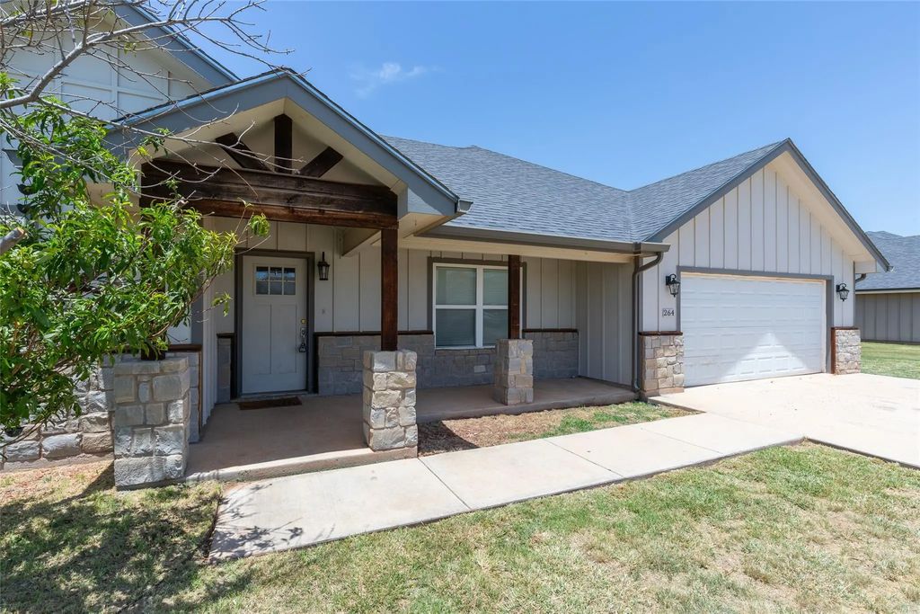 264 Foxtrot Lane, Abilene