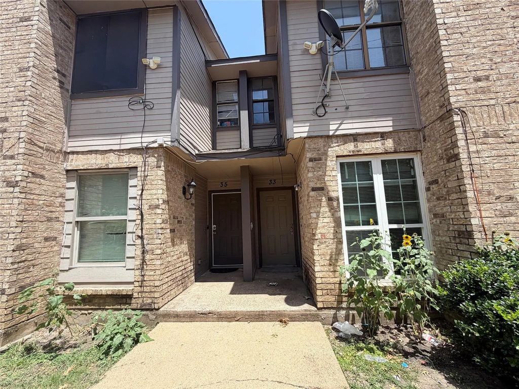 8001 Rothington Road 33, Dallas