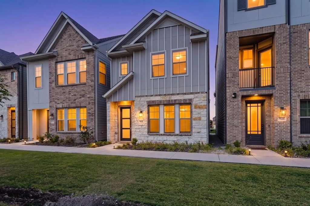 7546 Edgeware Road, Dallas