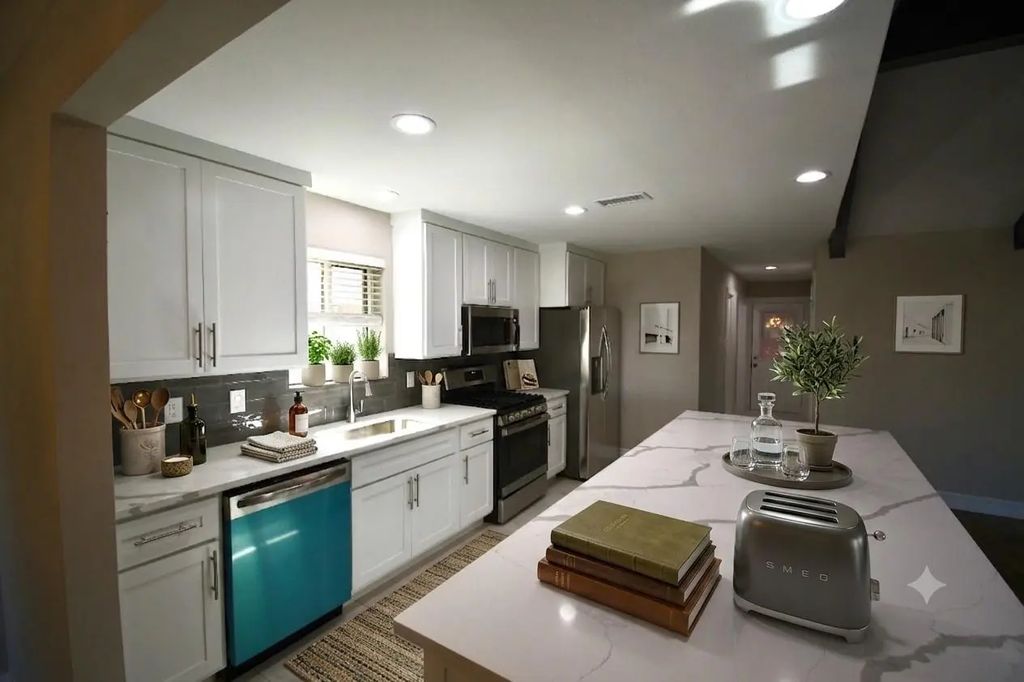 2705 Twinpost Court, Irving