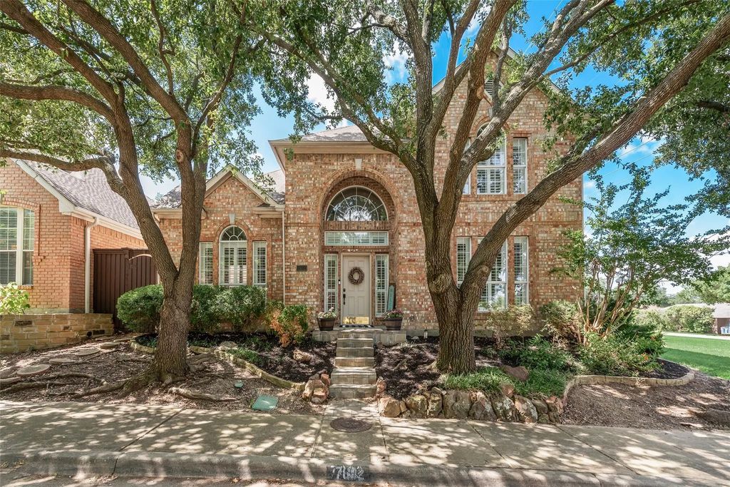 7602 Chadwick Court, Dallas