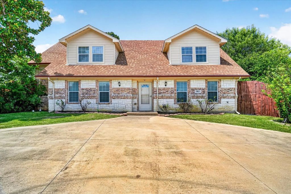 3813 N Eugene Court, Irving