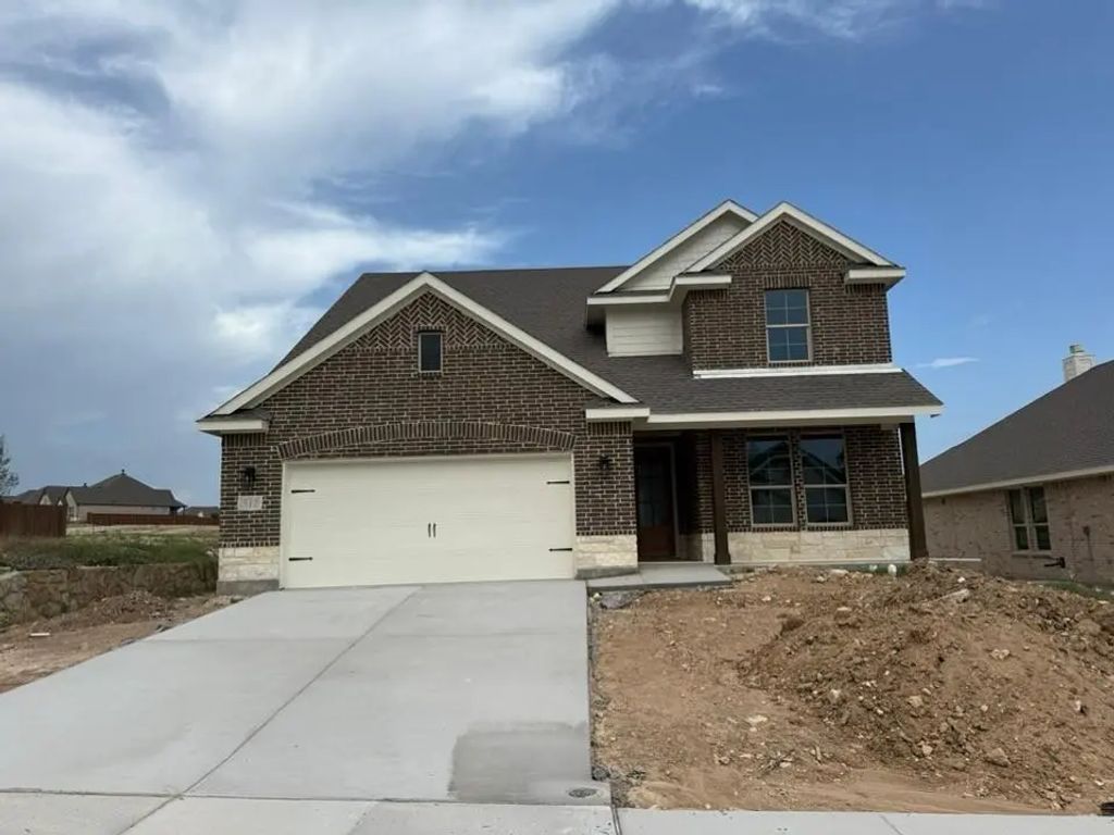 512 Vista Ridge Drive, Weatherford