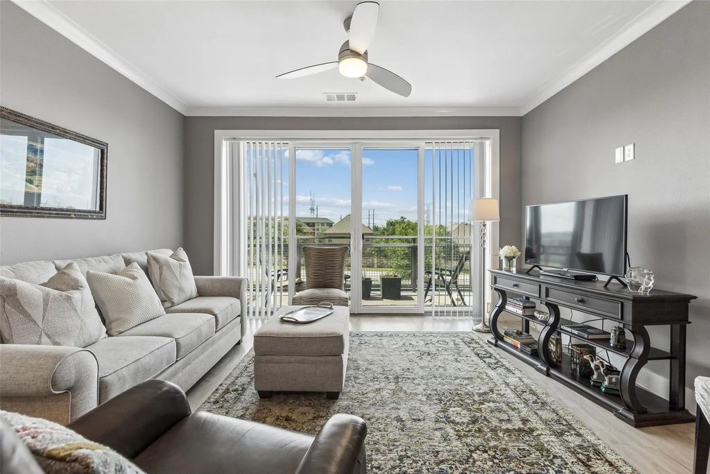 3517 Windhaven Parkway 2204, Lewisville