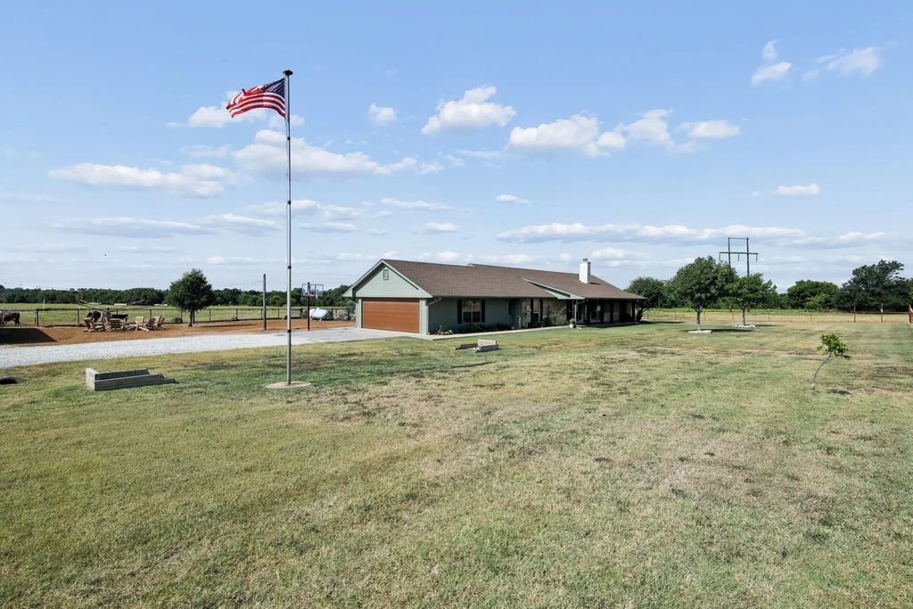 481 County Road 205, Valley View