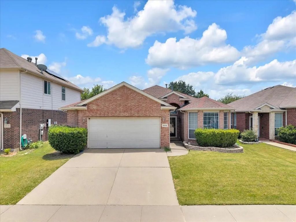 2632 Silver Hill Drive, Fort Worth