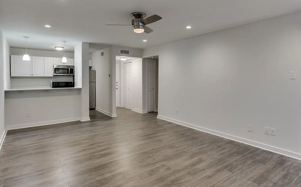 2902 Douglas Avenue 203, Dallas