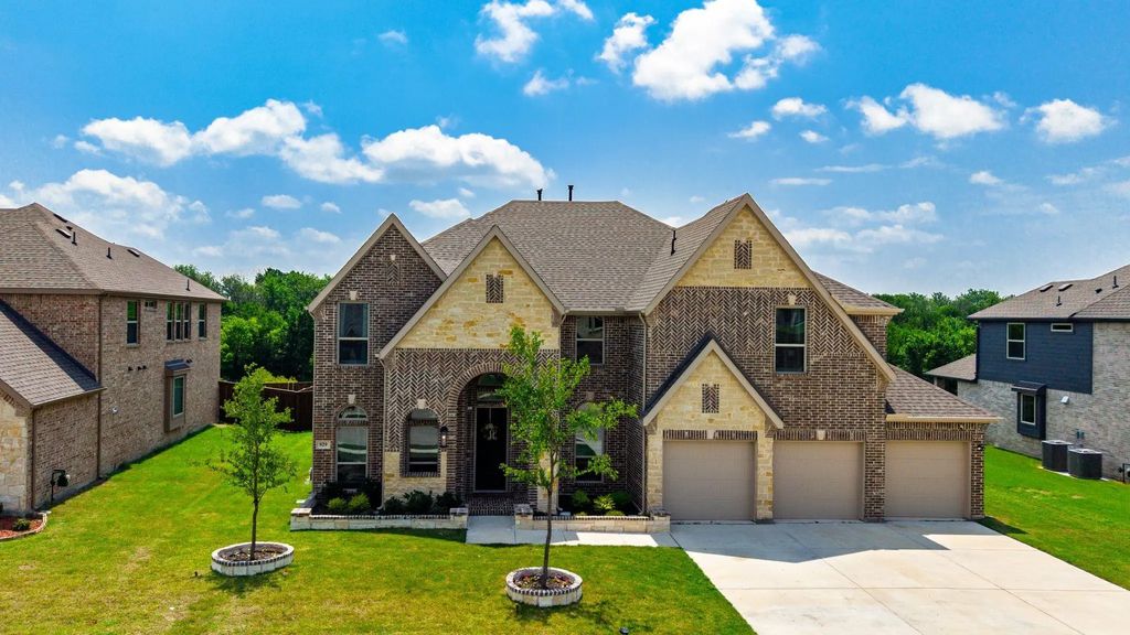 929 Gold Finch Lane, Forney