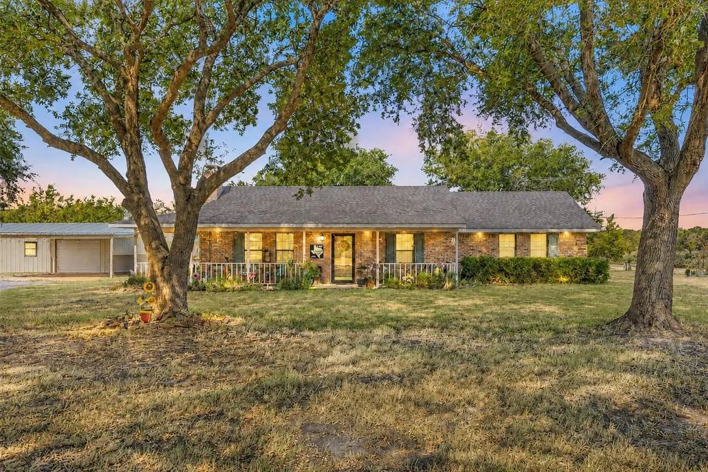 6400 County Road 108, Kaufman