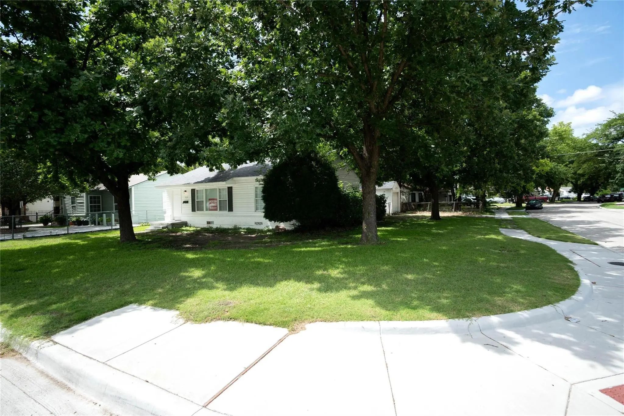 Photo of Listing #21319913