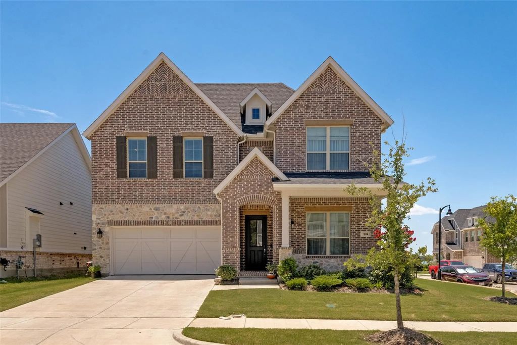 7104 Manhattan Drive, Rowlett