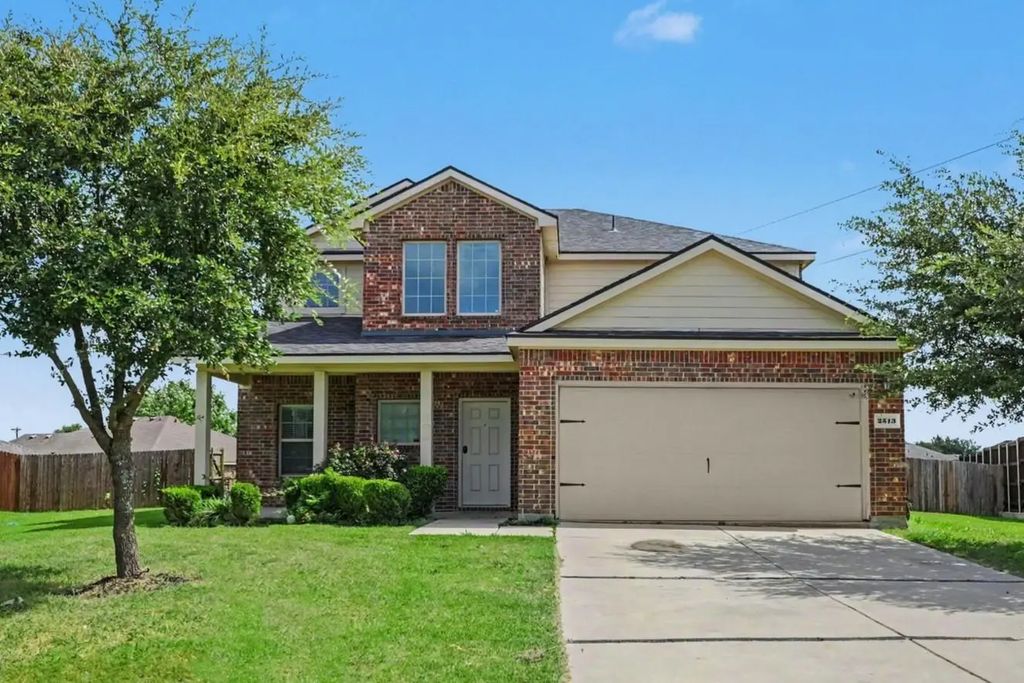 2513 Stonegate Drive, Seagoville