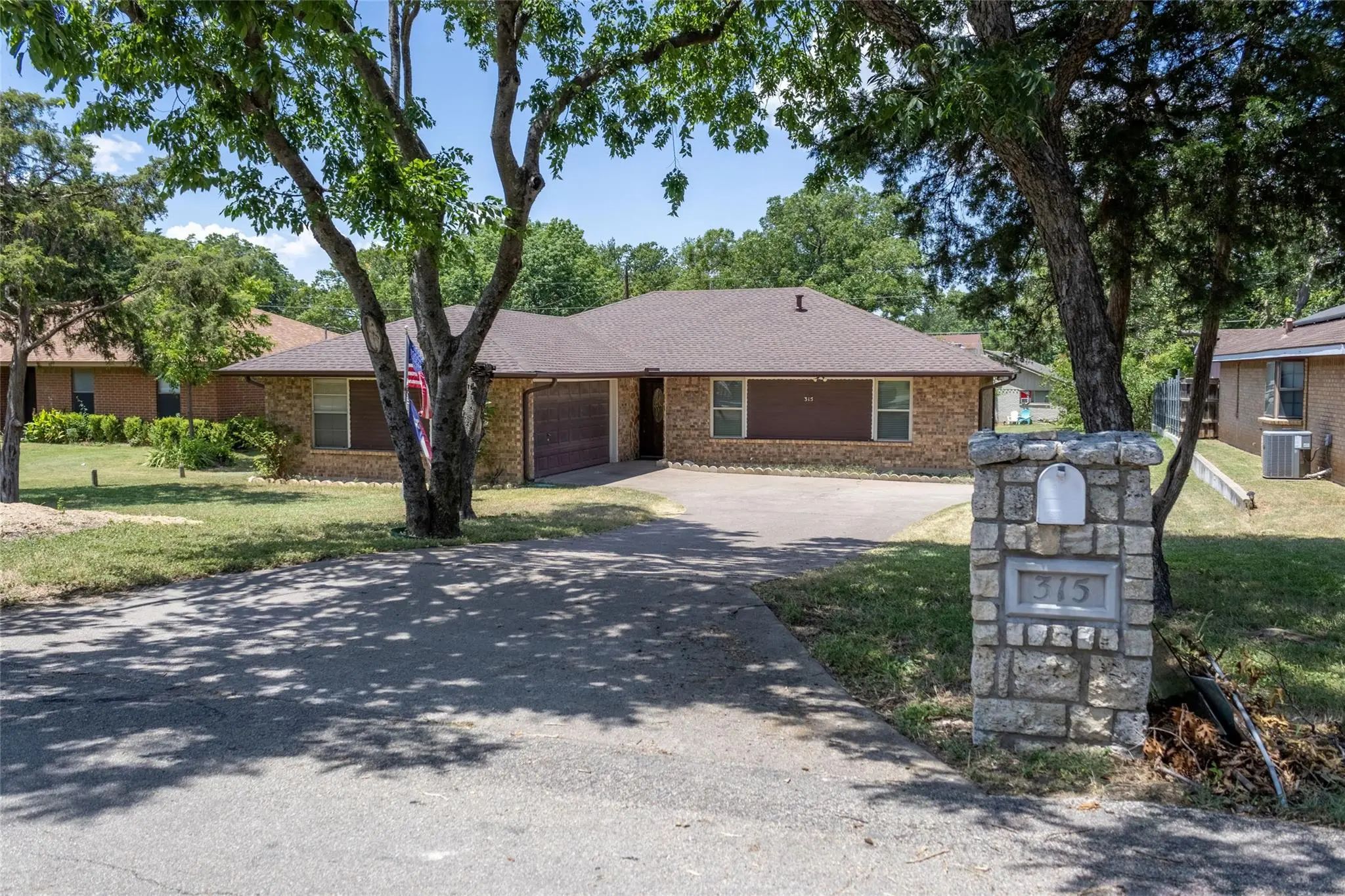 Photo of Listing #21320216
