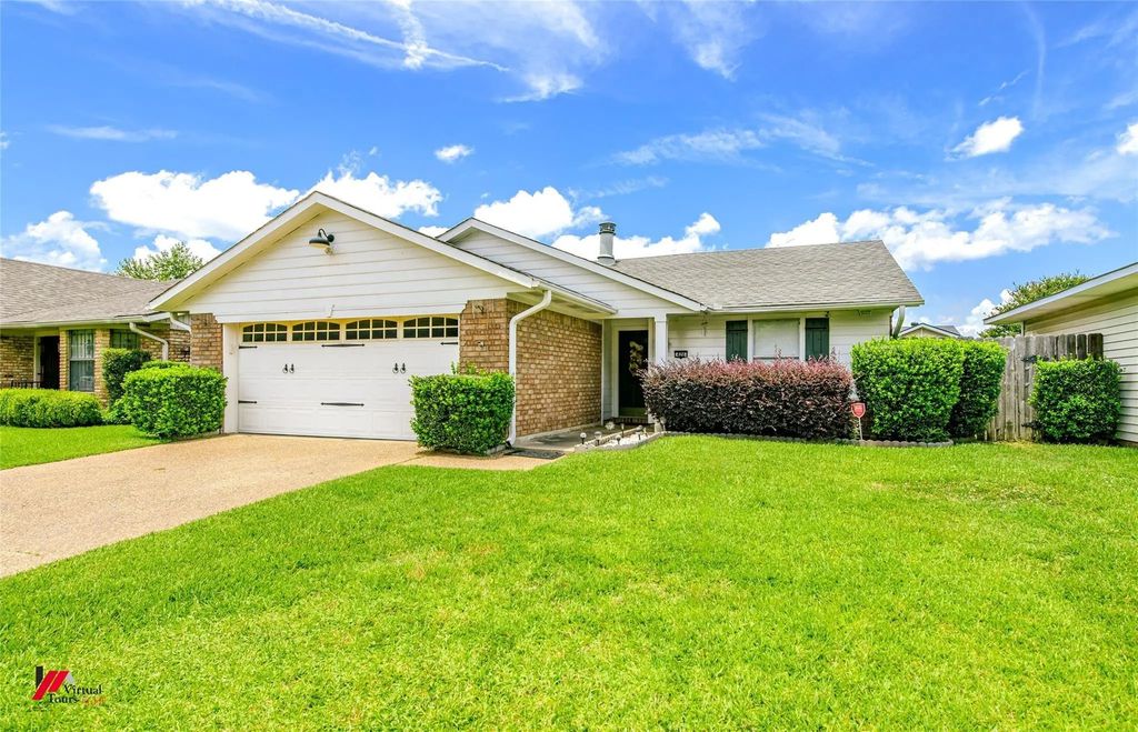 426 Stratmore Drive, Shreveport
