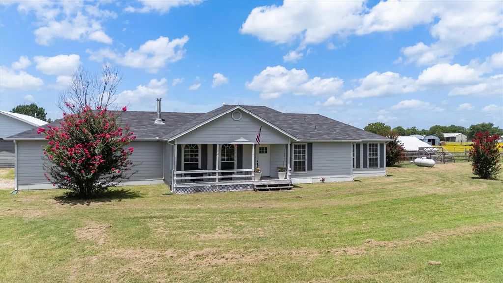 2226 County Road 2712, Caddo Mills