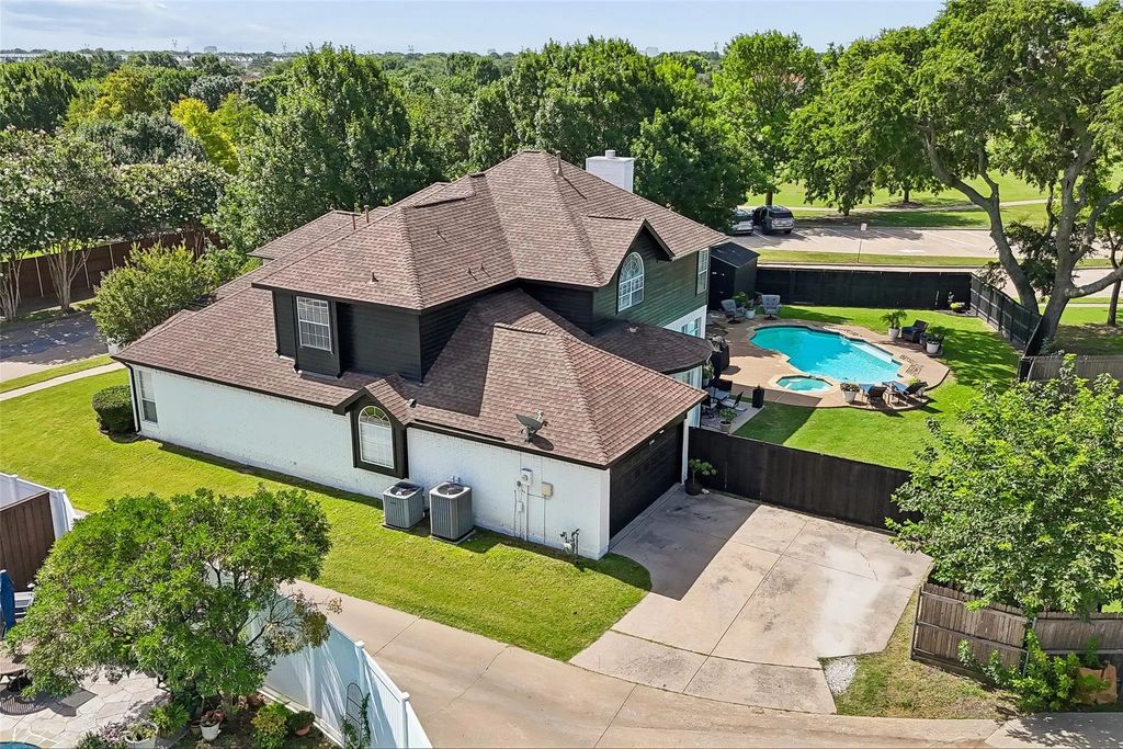 7201 Avalon Drive, Plano