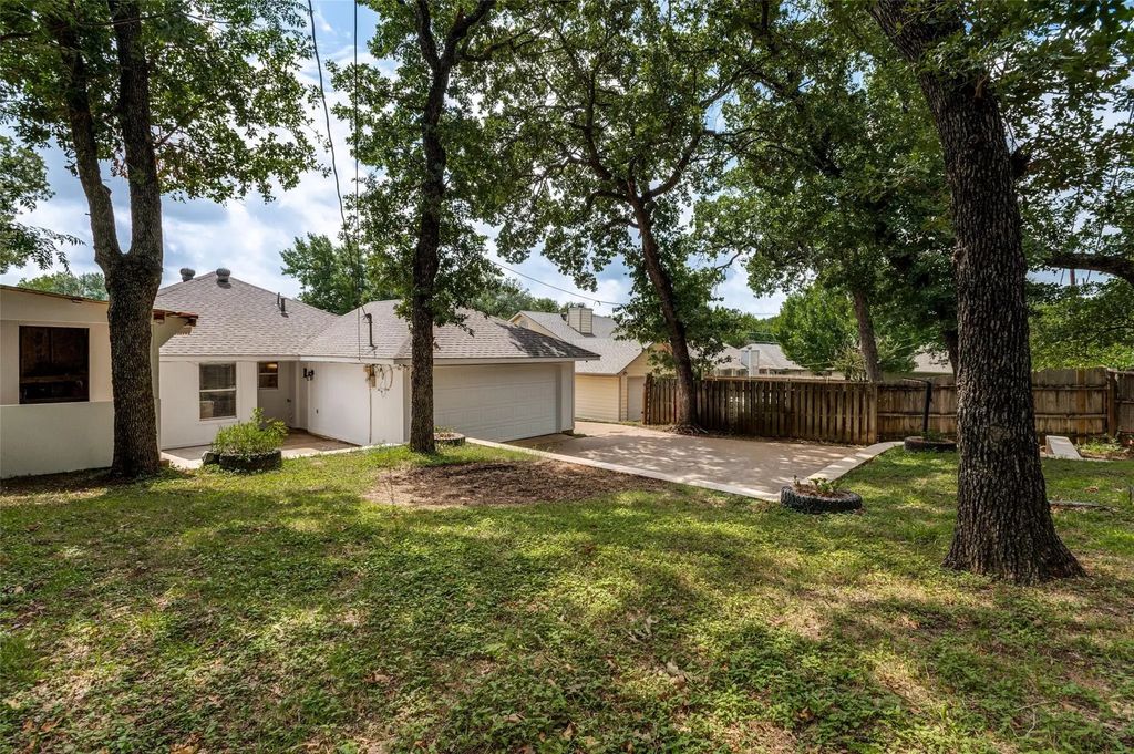 4108 Sunday Hill Drive, Arlington