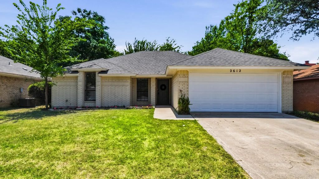 2612 Carten Street, Fort Worth