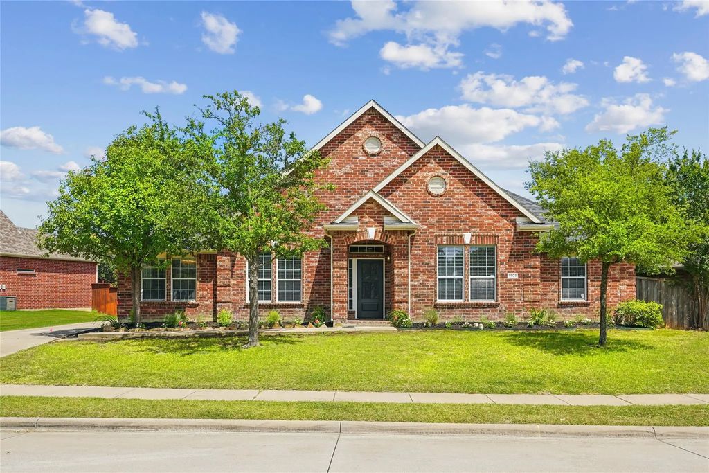 1405 Chase Oaks Drive, Keller