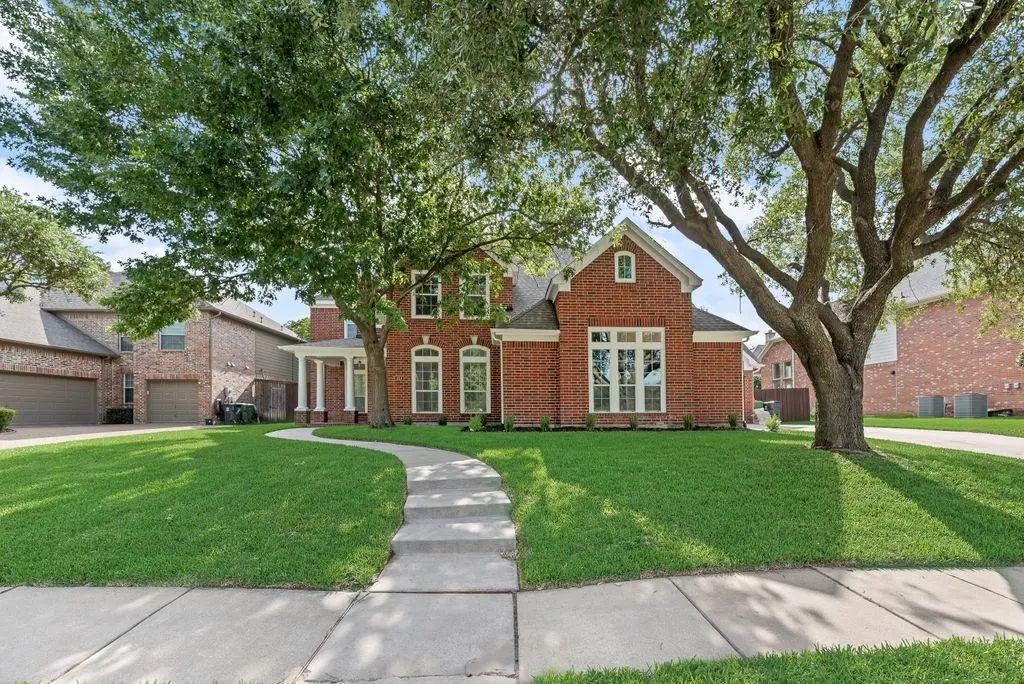 404 Parkside Court, Murphy