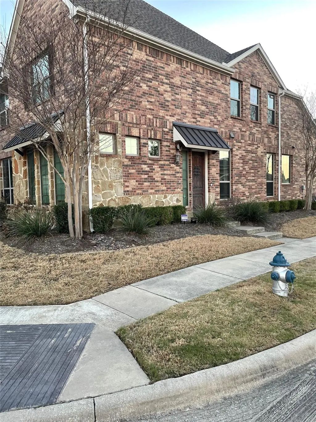 10557 Chaucer Hill Lane, Irving