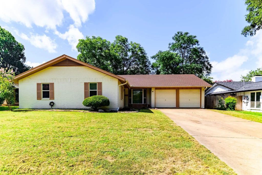1106 Coronet Street, Irving