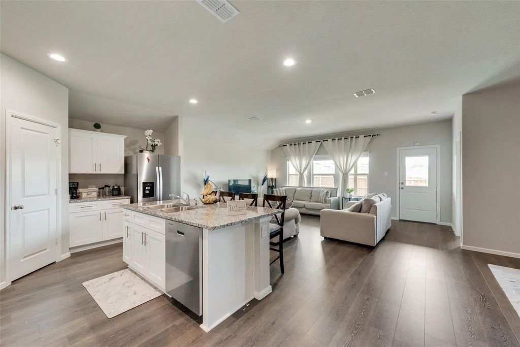 16545 Club Springs Lane, Fort Worth