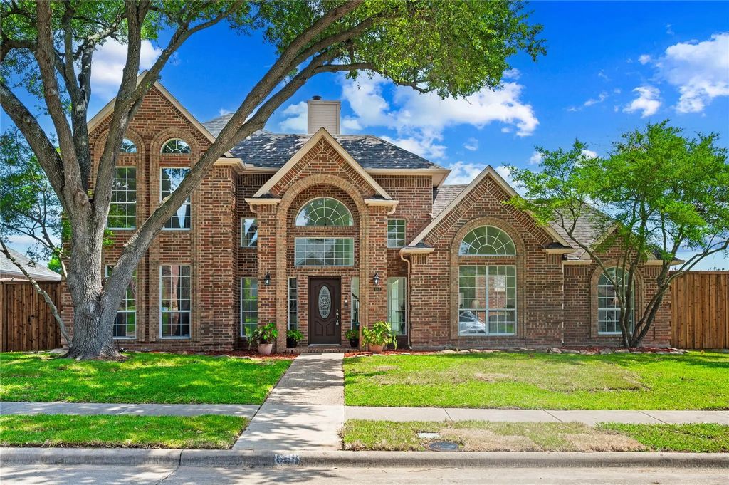668 Oakdale Drive, Plano