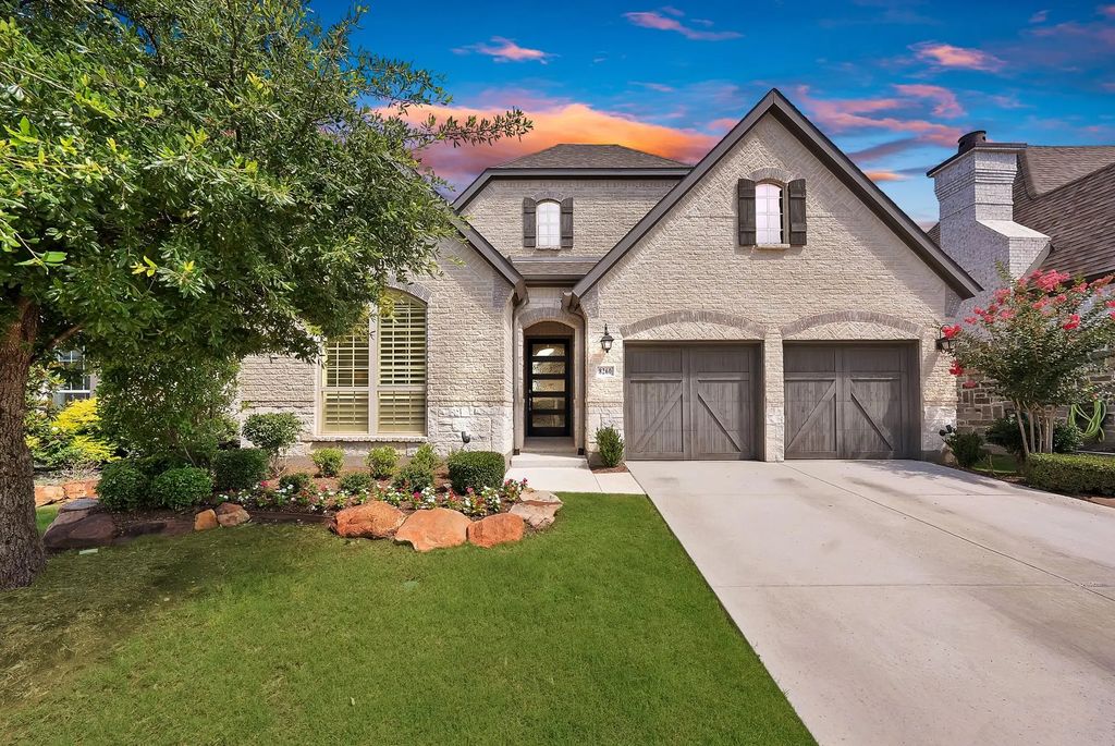 8260 Halifax, The Colony
