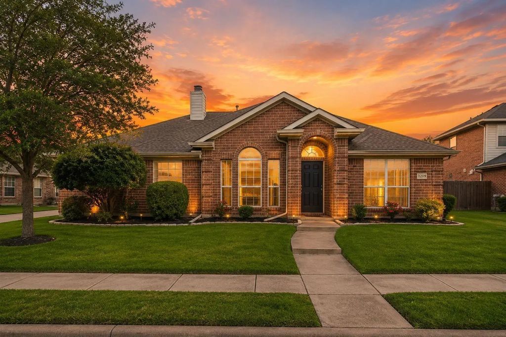 1951 Harvester Drive, Rockwall