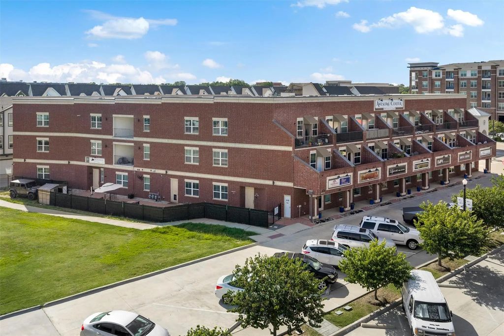 251 S Mill Street 380, Lewisville