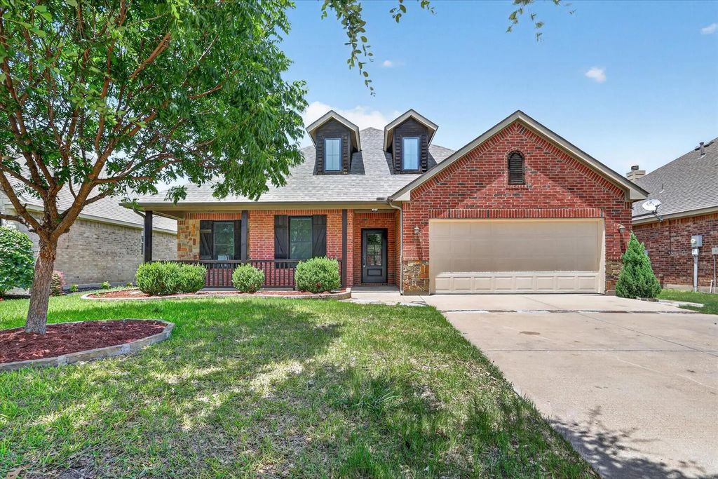 504 Castlebrook Court, Saginaw