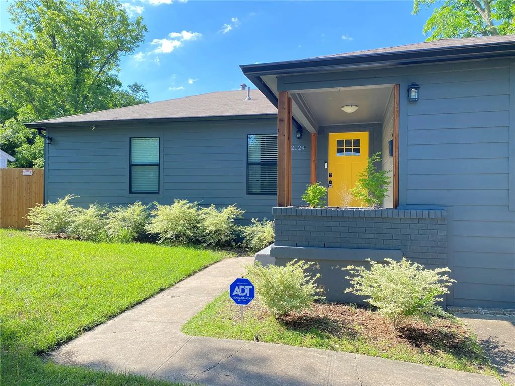 2124 Tisinger Avenue, Dallas