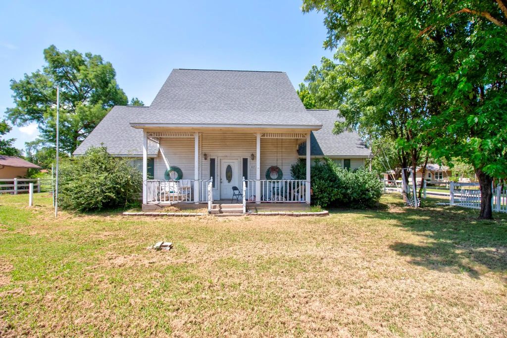 503 Sherman Street, Tioga