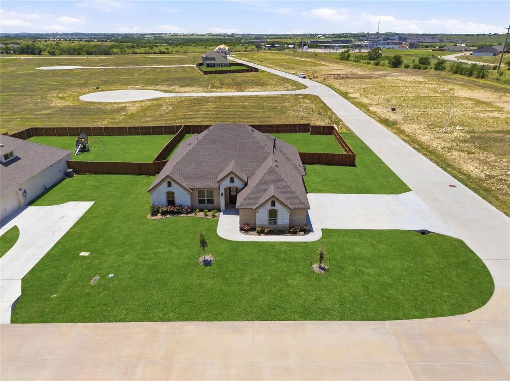 9545 Lynx Crossing, Godley