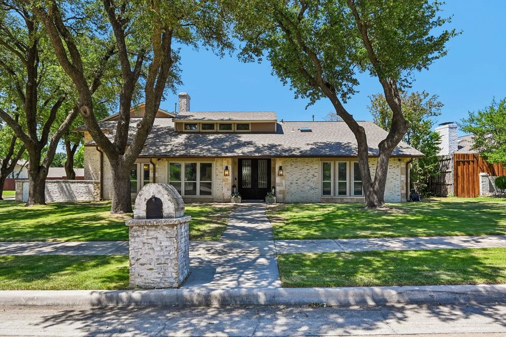 1501 Northland Street, Carrollton
